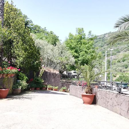 Bed and Breakfast IL GIARDINO  Pimonte Exterior foto